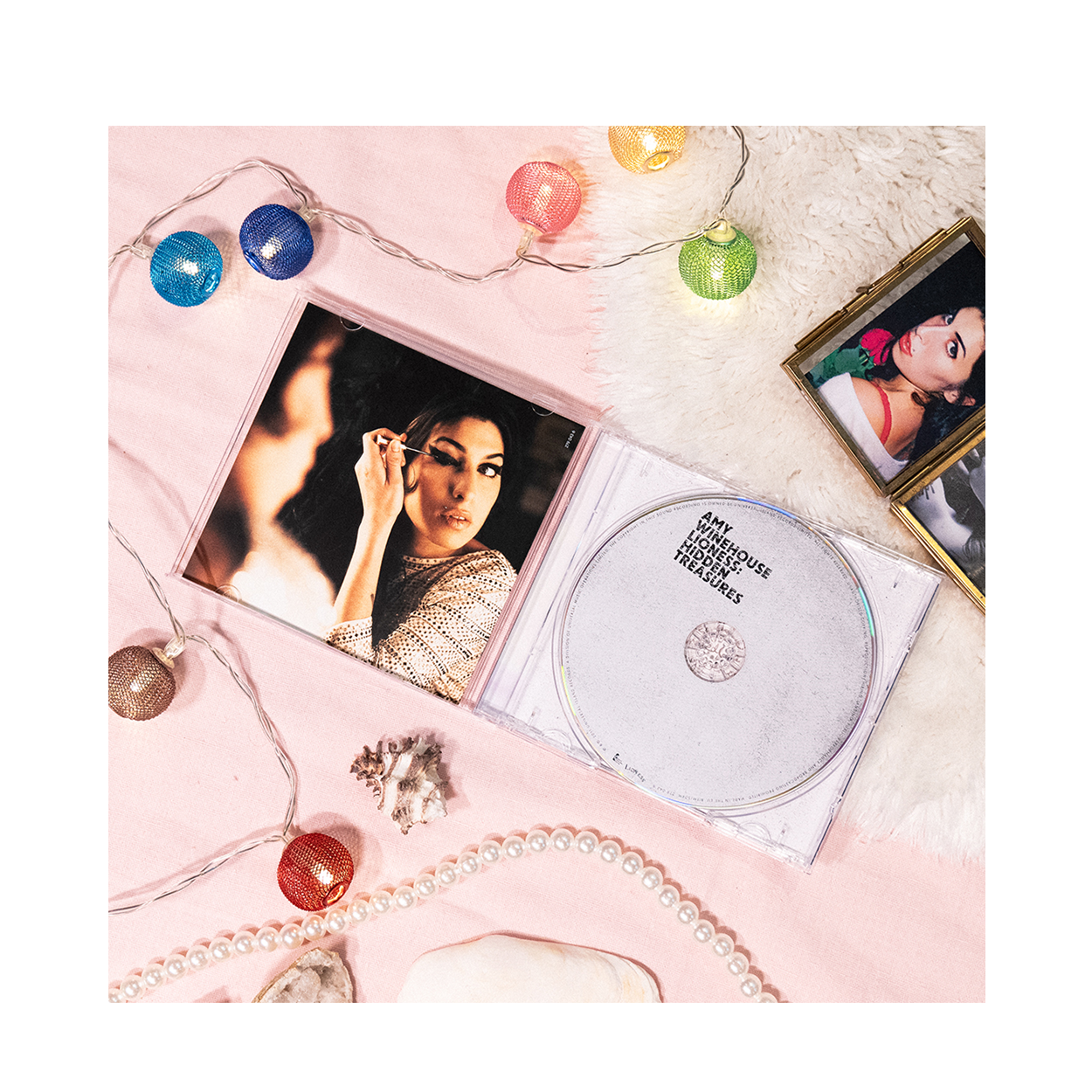 Lioness: Hidden Treasures CD 3